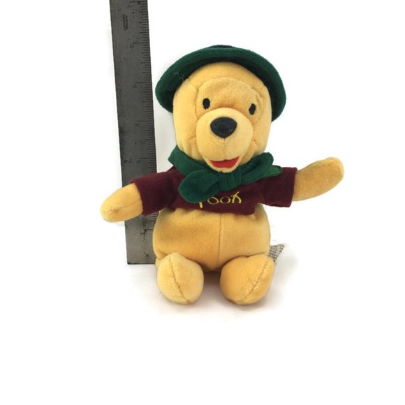 Disney WINNIE THE POOH Wilderness Pooh Scout 8" - Picture 2 of 6